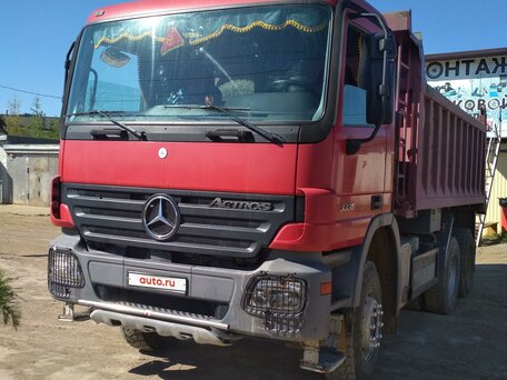 2008 Mercedes-Benz Actros, красный, 8000000 рублей, вид 2