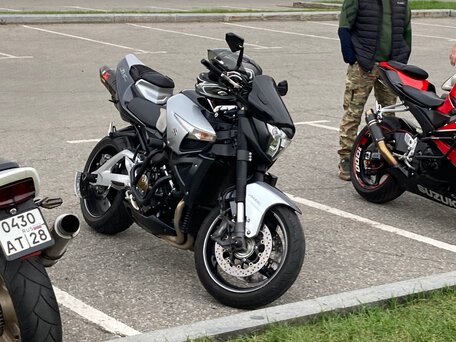 2008 Suzuki B-King, чёрный, 1000000 рублей, вид 3