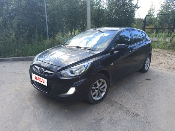 2013 Hyundai Solaris I, чёрный, 790000 рублей