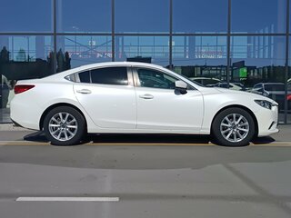 2018 Mazda 6 III (GJ) Рестайлинг, белый, 1670000 рублей, вид 4