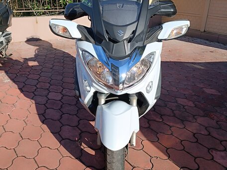 2014 Suzuki Burgman (SkyWave) 650, белый, 630000 рублей, вид 1