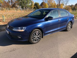 2016 Volkswagen Jetta VI Рестайлинг, синий, 1670000 рублей, вид 1