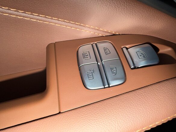 2023 BMW X7 40d I (G07) Рестайлинг, чёрный, 16300000 рублей - вид 30
