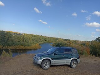 1998 Suzuki Escudo II, зелёный, 450000 рублей, вид 4