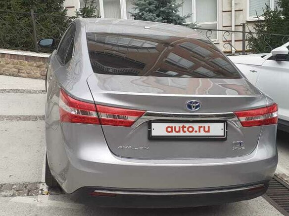 2015 Toyota Avalon IV, серый, 2100000 рублей - вид 2