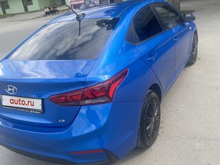 2017 Hyundai Solaris II, синий, 1790000 рублей, вид 5