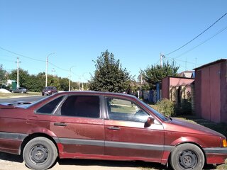 1991 Volkswagen Passat B3, красный, 85000 рублей, вид 3