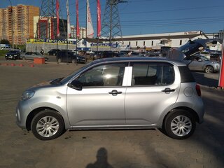 2018 Toyota Passo III, серый, 830000 рублей, вид 5