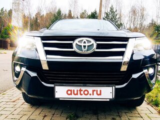 2018 Toyota Fortuner II, чёрный, 3123763 рублей, вид 1