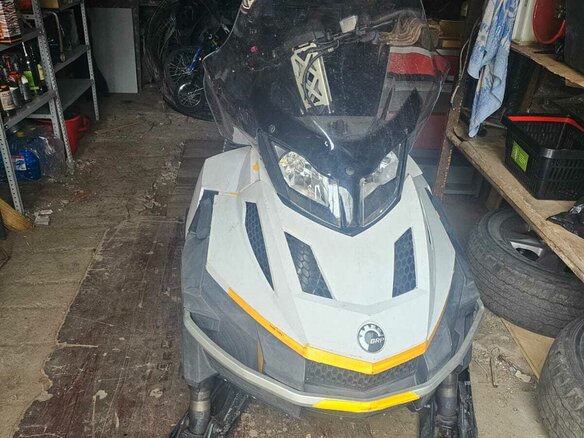 2010 BRP Ski-Doo Tundra 550, белый, 640000 рублей - вид 9