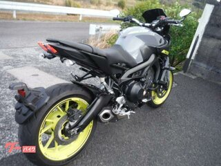 2017 Yamaha MT-09 (FZ-09), серый, 750000 рублей, вид 3