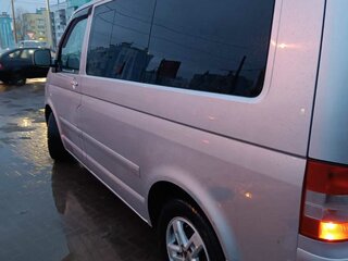2009 Volkswagen Multivan T5, серебристый, 1650000 рублей, вид 4