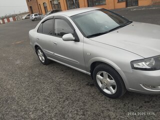 2010 Nissan Almera Classic I, серебристый, 650000 рублей, вид 3