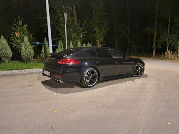 2013 Porsche Panamera 4S I Рестайлинг, чёрный