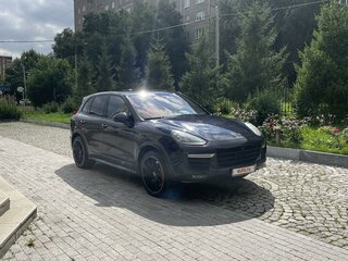 2015 Porsche Cayenne Turbo II Рестайлинг (958), синий, 5000000 рублей, вид 1