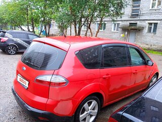 2006 Ford S-MAX I, красный, 649999 рублей, вид 2