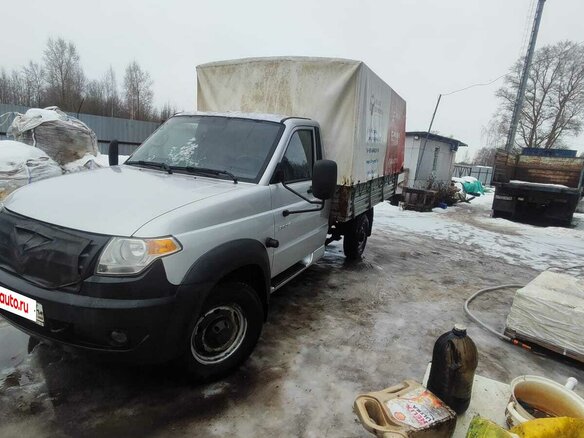 2019 УАЗ Профи, серебристый, 1300000 рублей - вид 3