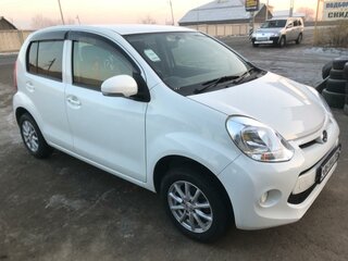 2015 Daihatsu Boon II Рестайлинг, белый, 790000 рублей, вид 2