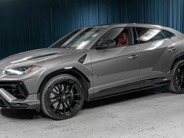 Открыть фотографии: Lamborghini Urus I Рестайлинг