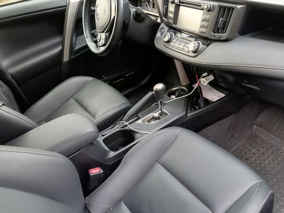 2013 Toyota RAV4 IV (XA40), серебристый, 3000000 рублей - вид 5