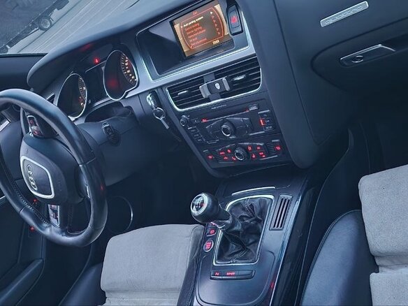 2007 Audi S5 I (8T), белый, 1100000 рублей - вид 15