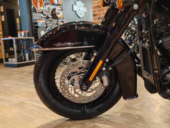 2022 Harley-Davidson Heritage, чёрный, 3500000 рублей - вид 14