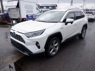 2019 Toyota RAV4 V (XA50), белый, 3550000 рублей, вид 1