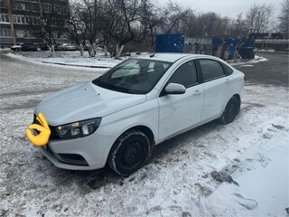 2021 Lada (ВАЗ) Vesta CNG I, белый, 930000 рублей, вид 1