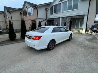 2014 Toyota Camry VII (XV50), белый, 1650000 рублей, вид 2