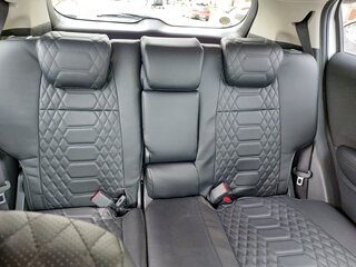 2015 Honda Vezel I, белый, 1750000 рублей, вид 5