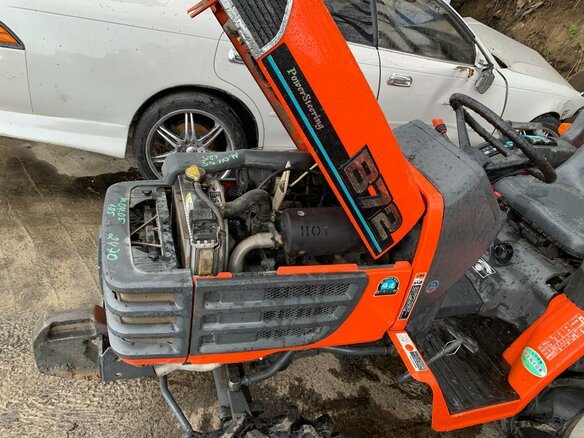 2005 Kubota Aste, красный, 550000 рублей - вид 4