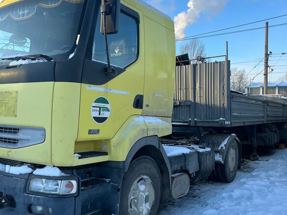 2006 Renault Premium, жёлтый, 1500000 рублей - вид 8