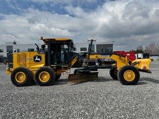 2021 John Deere 622G, золотистый, 24600000 рублей, вид 2