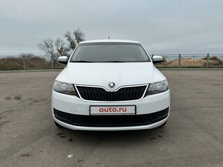 2019 Skoda Rapid I Рестайлинг, белый, 1430000 рублей, вид 2