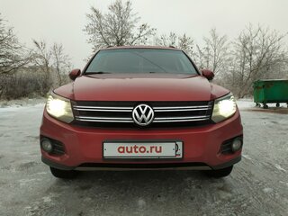 2013 Volkswagen Tiguan I Рестайлинг, красный, 1399999 рублей, вид 4