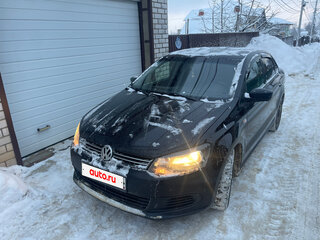 2013 Volkswagen Polo V, чёрный, 585000 рублей, вид 1