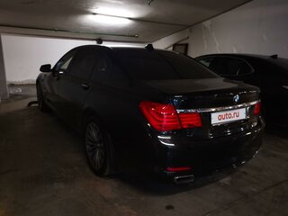 2010 BMW 7 серии Long 750Li xDrive V (F01/F02/F04), чёрный, 1400000 рублей, вид 4