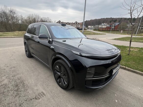 2023 Li Auto (Lixiang) L9 44.5 kWh I, чёрный, 5900000 рублей