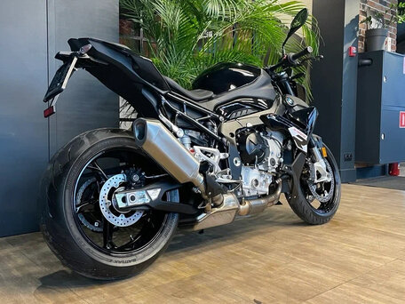 2025 BMW S 1000 R, чёрный, 2550000 рублей, вид 2