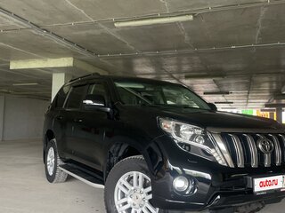2017 Toyota Land Cruiser Prado 150 Series Рестайлинг 1, чёрный, 4400000 рублей, вид 3