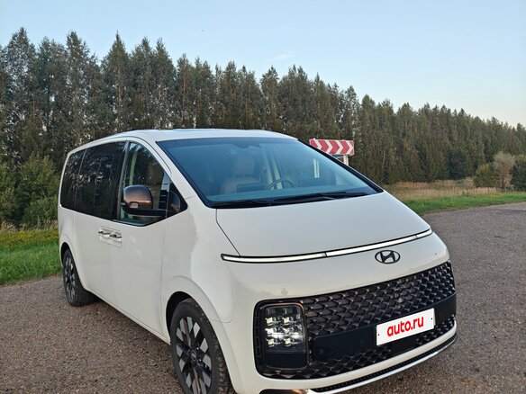 2021 Hyundai Staria I, белый, 6100000 рублей - вид 3