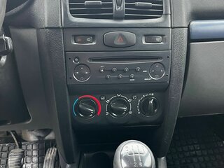 2006 Renault Symbol I Рестайлинг 2, бежевый, 159999 рублей, вид 5