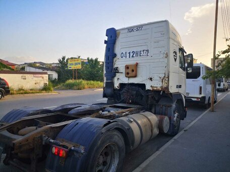1995 Volvo FH, белый, 850000 рублей, вид 5