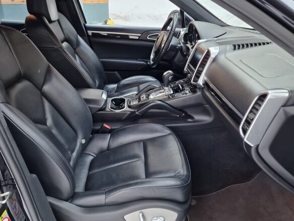 2010 Porsche Cayenne S II (958), чёрный, 3300000 рублей - вид 11