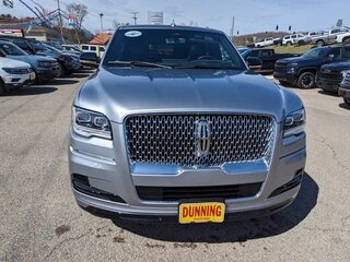 2022 Lincoln Navigator L IV, серебристый, 13930670 рублей, вид 3
