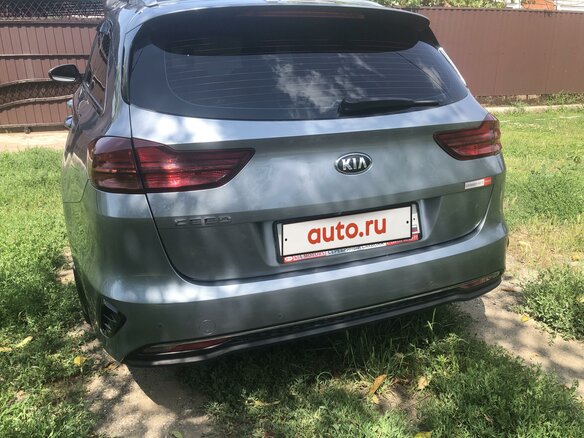 2020 Kia Ceed III, серый, 2000000 рублей - вид 9
