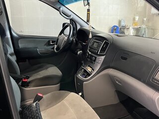 2016 Hyundai H-1 II Рестайлинг, чёрный, 1300000 рублей, вид 3