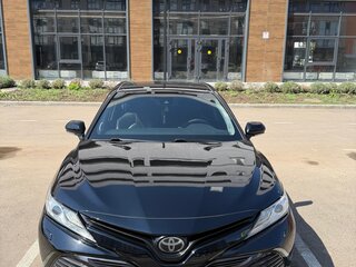 2018 Toyota Camry VIII (XV70), чёрный, 2250000 рублей, вид 3