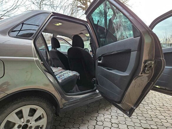 2015 Lada (ВАЗ) Priora I Рестайлинг, коричневый, 800000 рублей - вид 7