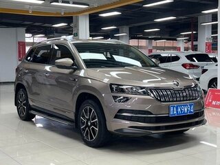 2022 Skoda Karoq DSG7 I, коричневый, 2100000 рублей, вид 3